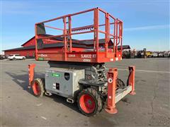 2015 SkyJack SJ6832RT 4x4 Dual Fuel Self-Propelled Scissor Lift 