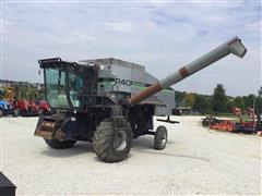 Gleaner R40 Natural Flow Combine 