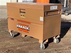 Knaack 69 Piano-Style Jobsite Box 