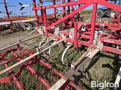 items/119ef18c29a0ef1195f6002248918839/wil-rrich25005sectionfieldcultivator_31b2f8dd3e7e4ac99aafed6bb0da0210.jpg