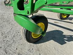 items/11ae59a519ceee11a73d0022489101eb/johndeere241026chiselplow_31d6f1395af94f38821279766c1203ef.jpg