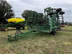 John Deere 980 Field Cultivator 