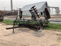 John Deere 235 Disk 