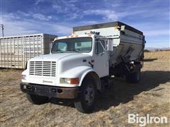 1996 International 4900 Feed Mixer Truck 