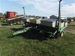 John Deere 7200 6R30" Row Crop Planter 