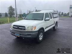 2002 Toyota Tundra SR5 2WD Pickup 