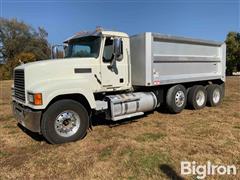 2016 Mack CHU613 Pinnacle Cornhusker 800 Tri/A Dump Truck 