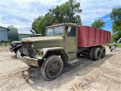 1961 Reo CHD90/M-46 2.5 Ton 6x6 Military Truck 