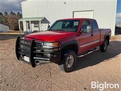 2003 GMC Sierra 2500HD 4WD Extended Cab Pickup 