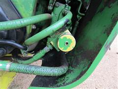 items/14412bb9881bee11a81c000d3a61103f/johndeere530roundbaler-80_650b434e25754c3ab6accc1885df4a70.jpg