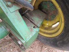 items/14412bb9881bee11a81c000d3a61103f/johndeere530roundbaler-80_b8e41efcc4a043dba26bb0ae587426b6.jpg