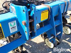 items/14a5fd9b4a0ef0119d476045bd488df1/kinze-1500-6r30-cultivator_15729d6a10c34f03bbeb99247a520bc2.jpg