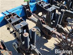 items/14a5fd9b4a0ef0119d476045bd488df1/kinze-1500-6r30-cultivator_1a02ee3f468d446ebcf25d749da5883f.jpg