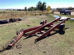 Hesston 5200 RoundUp Round Bale Retriever 