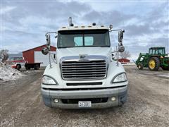 items/1525e5e1b4a8ed119ac40003fff922e3/2006freightlinercolumbiatadaycabtrucktractor-5_7fc63803c37549ef920f64ec5043fb9a.jpg