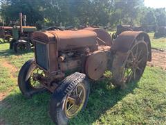 John Deere 2WD Tractor 