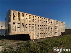 1998 Wilson PSDC-308P T/A Livestock Trailer 