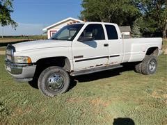 2001 Dodge RAM 3500 4x4 Extended Cab Pickup 