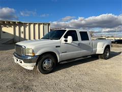 2002 Ford F350 Super Duty 2WD Crew Cab Dually Pickup 