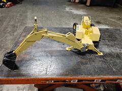 items/15a3cfb8ee2cee11a81c000d3ad39f19/fordbackhoe-2_660a89f821b04865b21100ab5dc8ca00.jpg