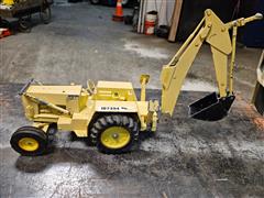 Ertl/Ford Tractor/Loader/Backhoe 