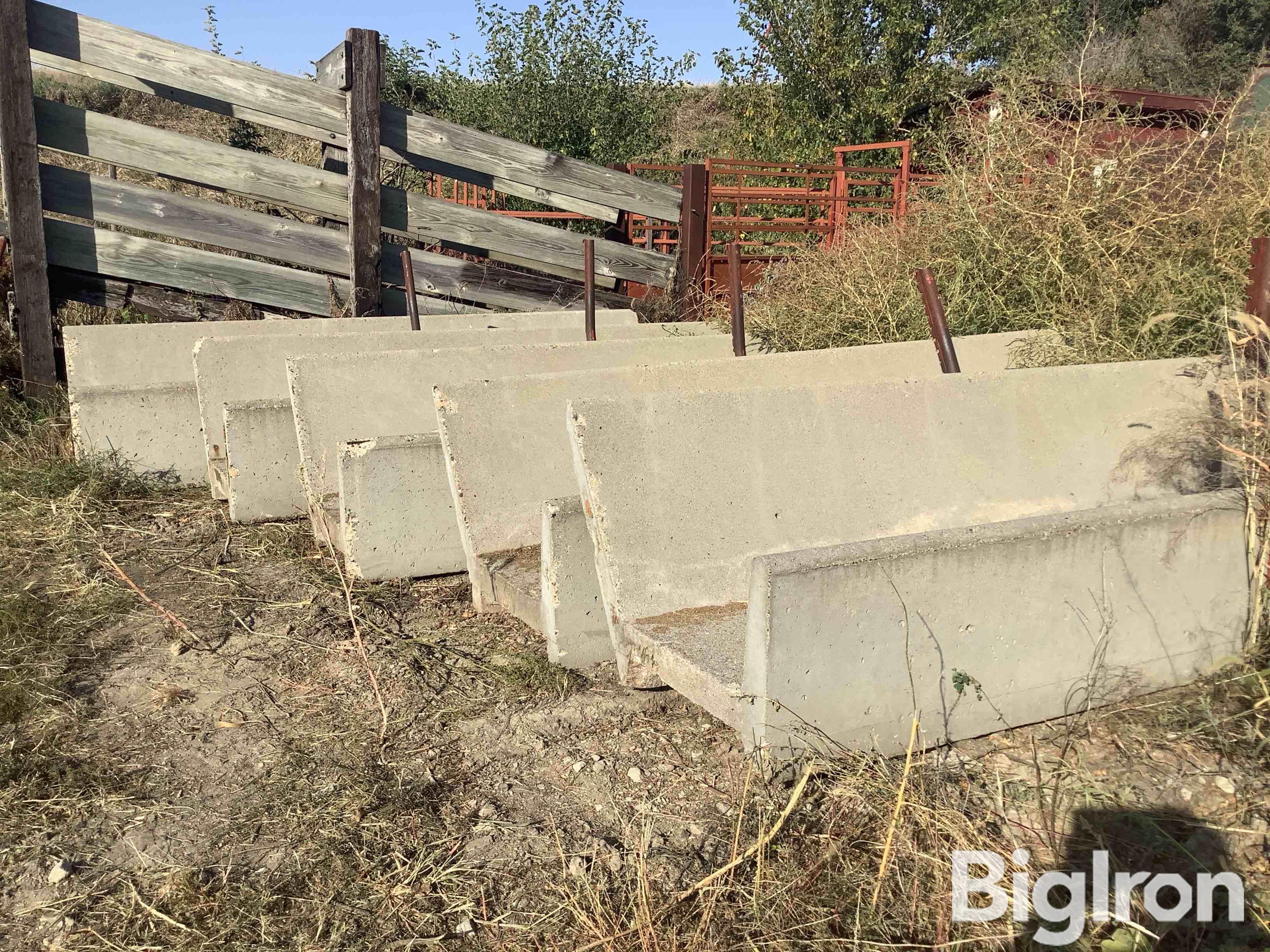 Fence Line Feed Bunks 