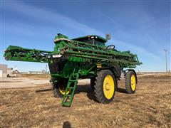 2017 John Deere R4038 Self-Propelled Sprayer 