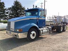 1995 International 9400 T/A Cab & Chassis 