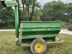 items/1601d6d2b31c48eda985459145ca986a/johndeere68feedwagon-2_11f3842da3be403594b37f3609dd8ac6.jpg