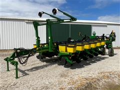 2008 John Deere 1770NT MaxEmerge 16R30 Planter 