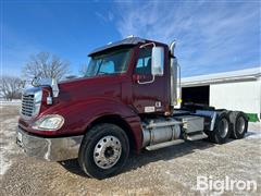 2007 Freightliner Columbia 120 T/A Truck Tractor 