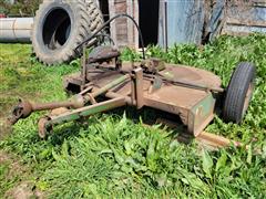 John Deere Pull-Type Shredder 