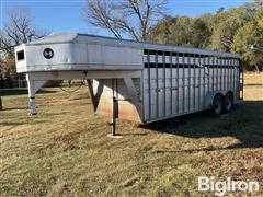 1992 Titan T/A Livestock Trailer 