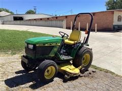 2000 John Deere 4100 Utility Tractor 