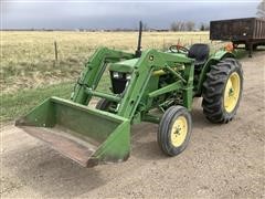 1983 John Deere 1050 2WD Tractor W/Loader 