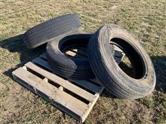 items/170e26e2aa52ec11a3ee0003fff903d6/25570r22-2.5trucktires_09d9e8e8fba148f592ece45179dd84f7.jpg