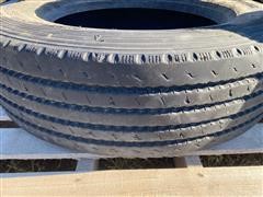 items/170e26e2aa52ec11a3ee0003fff903d6/25570r22-2.5trucktires_743bba03c7fb4963abc127a20840201d.jpg