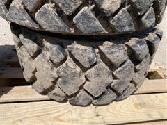 items/17492e7bb3d0ec11bea200155d72f54a/caterpillarxd12-16.5skidsteertires_5a56279a8036432f8d7c0b9d2d702708.jpg