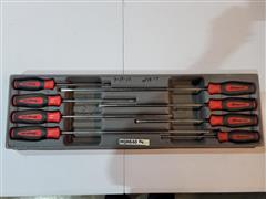 Snap-On Black And Red Handle Flat And Phillips Screw Drivers 