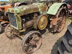 John Deere D 2WD Tractor 