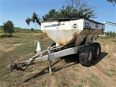 1990 Willmar S600 T/A Pull-Type Dry Fertilizer Spreader 