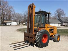 Case 584C Rough Terrain Forklift 