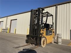 Caterpillar 50 3-Stage LP Forklift 