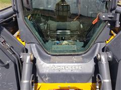 items/18aaf527e3f2ed11a81c6045bd4ccc74/2019johndeere325gtrackloader_7afa898012c24955bdbb8b633cfdfeaa.jpg