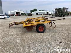 Binkley-Wilbeck 11 Shank Chisel Plow 