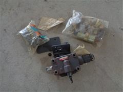 Kubota M5030 Hydraulic Valve Assembly 