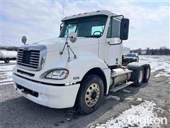 2007 Freightliner Columbia 120 T/A Truck Tractor 