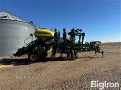 items/194f9e1e23a1ef1195f6002248918839/johndeere17901223rowplanter_f63960ab4f63446091aa1dc777c8cb89.jpg