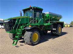 2017 John Deere F4365 Self-Propelled Floater Dry Spreader 