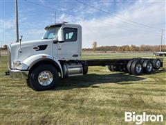 2025 Peterbilt 567 Tri/A Cab & Chassis 